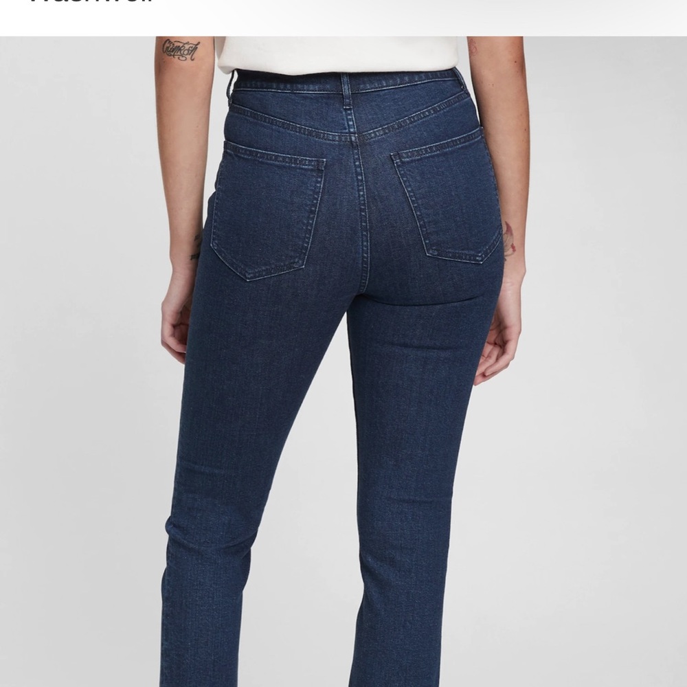 GAP JEANS BRAND NEW